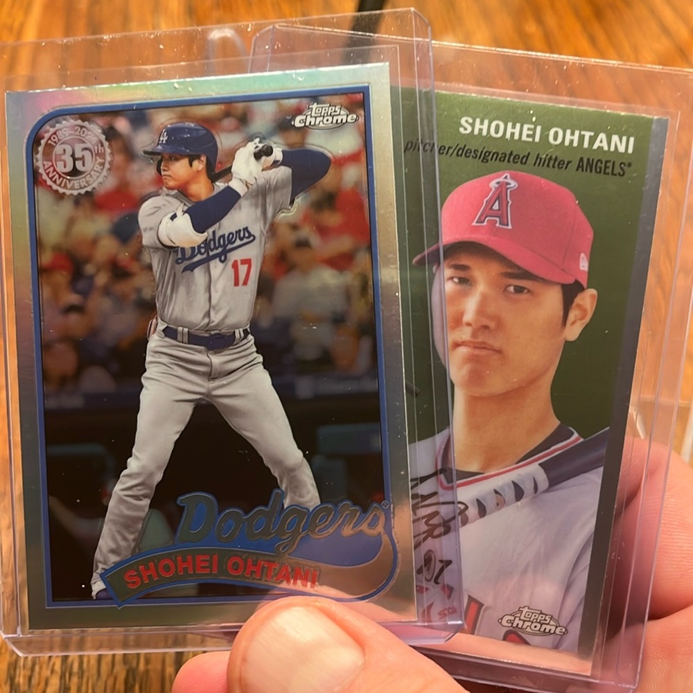 Shohei Ohtani (2) card Lot